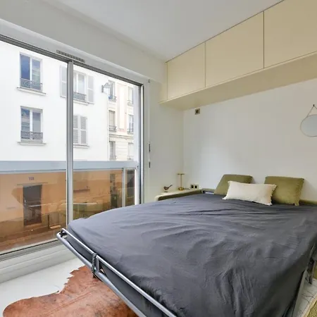 Cosy Near Georges Brassens Parc